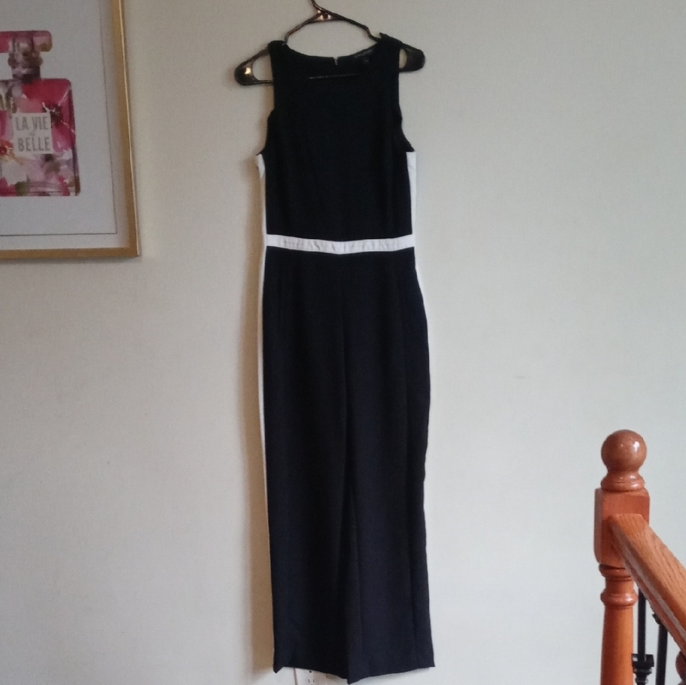 Women's Banana Republic Side-Stripe Jumpsuit Black And White Size 4